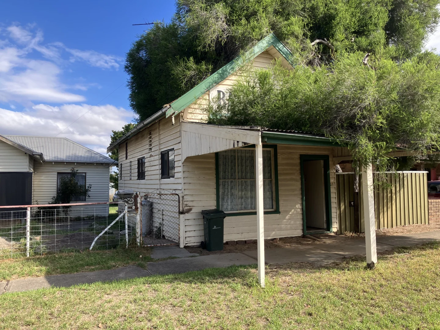 Image 12