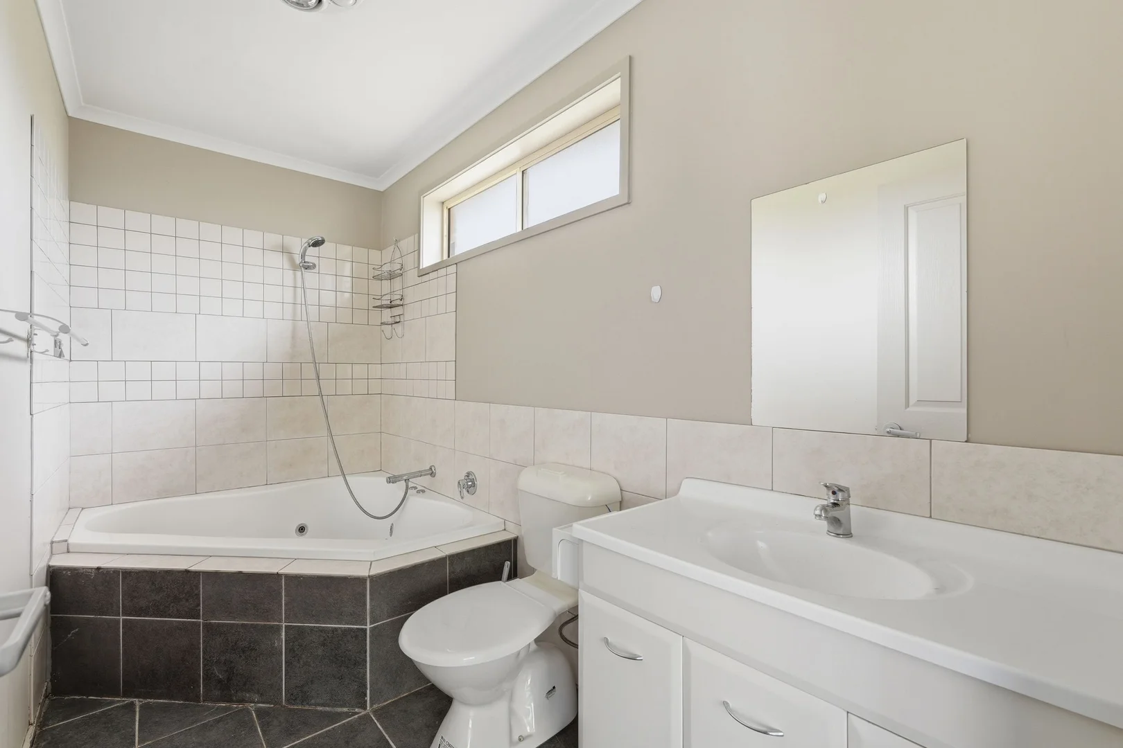 Additional image 12 of 5/44 Drysdale Avenue, Kingston TAS 7050