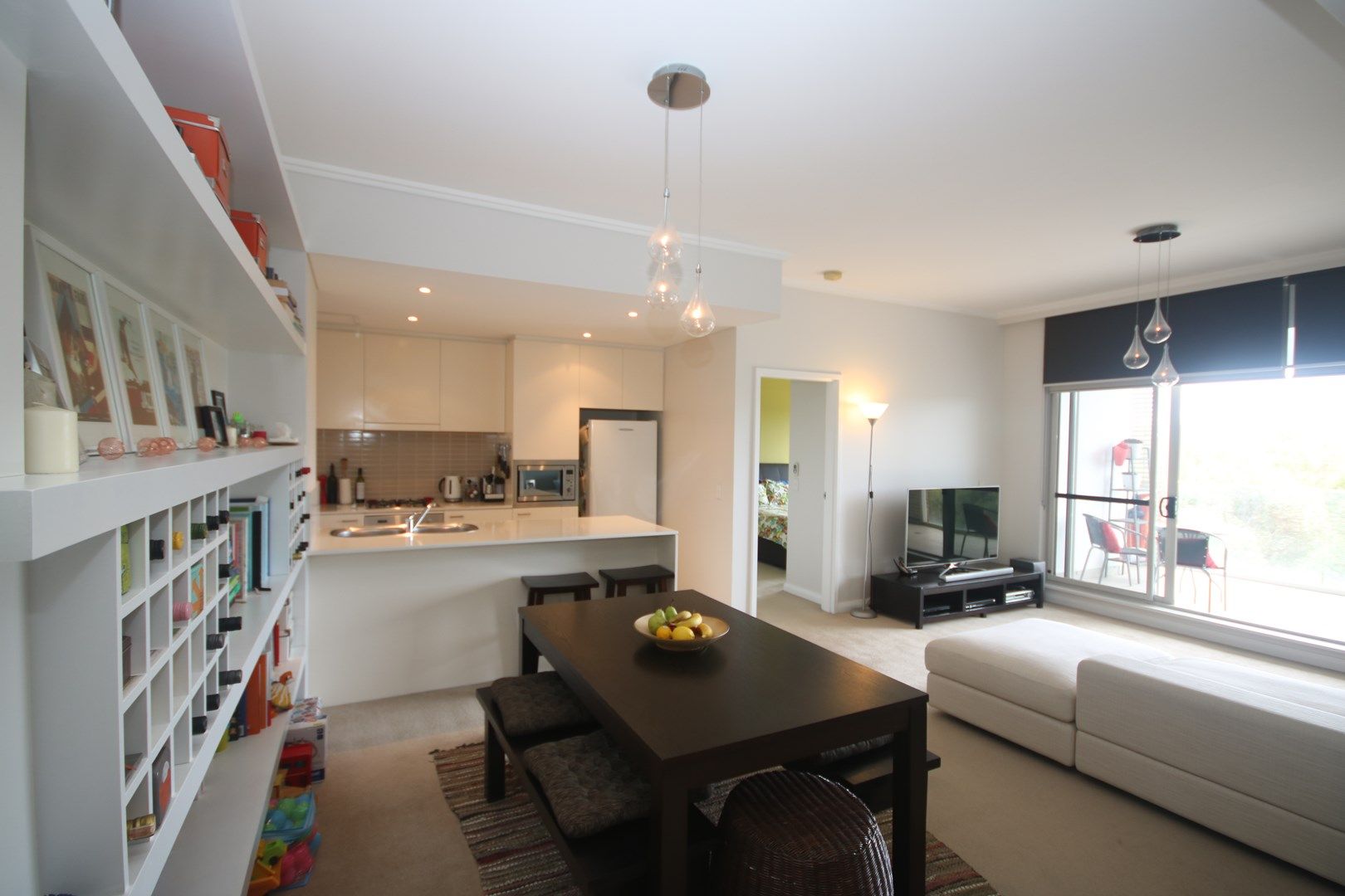 582/33 Hill Road, Wentworth Point NSW 2127, Image 0