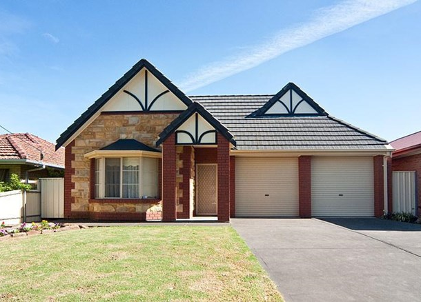 4 Pitfour Road, Lower Mitcham SA 5062