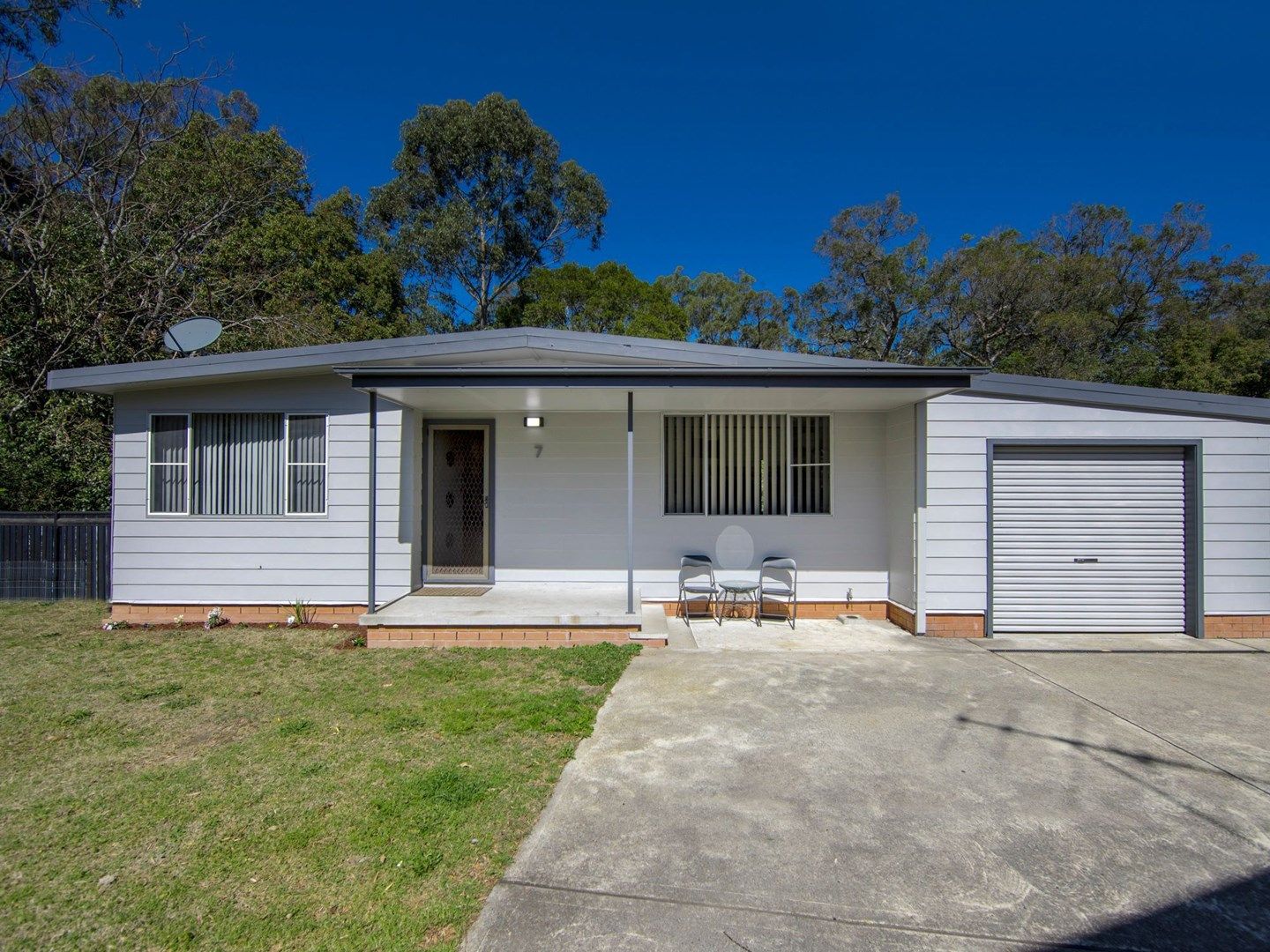 7/11 Charlton Street, Barnsley NSW 2278, Image 0