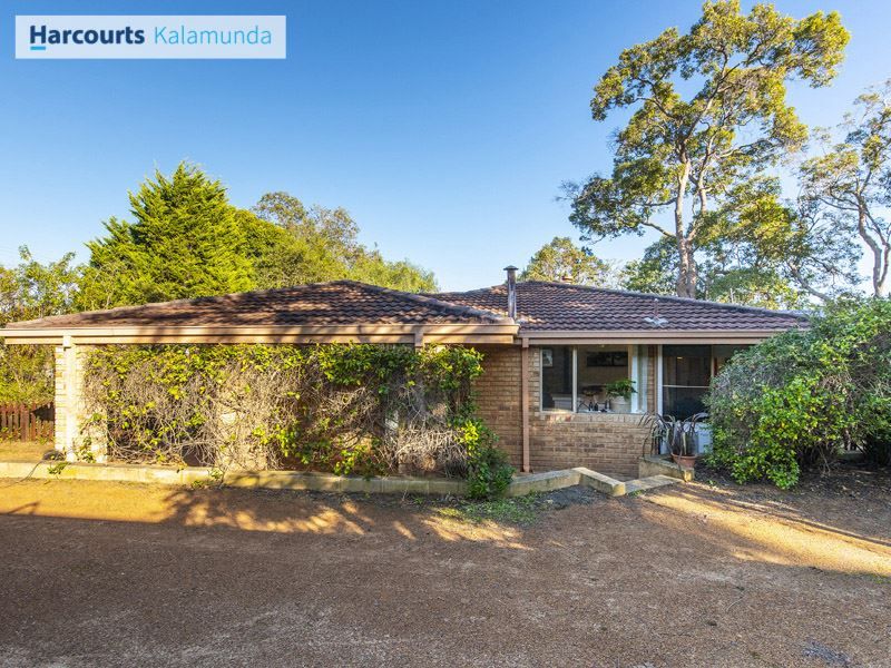 50 Glyde Road, Lesmurdie WA 6076, Image 2