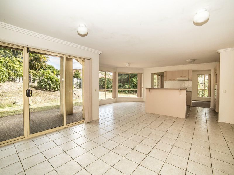 15 Shepton Crescent, Mudgeeraba QLD 4213 House For Rent 780 Domain