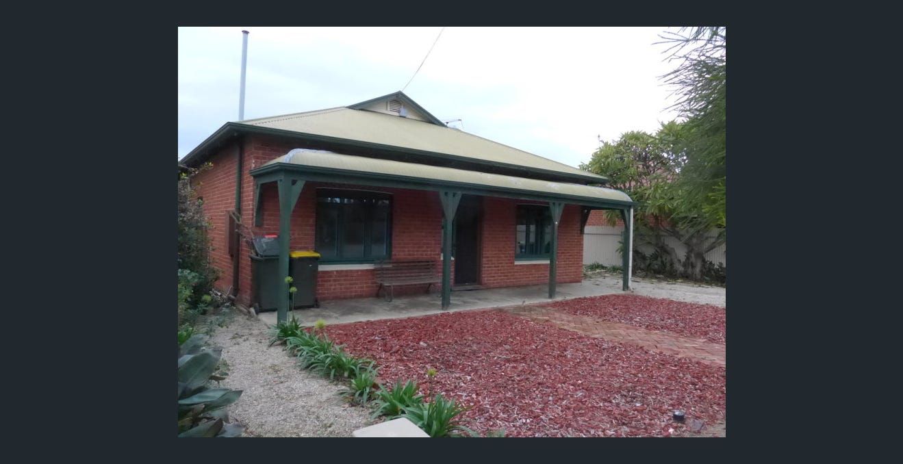 4 bedrooms House in 8 Turner Street COWANDILLA SA, 5033