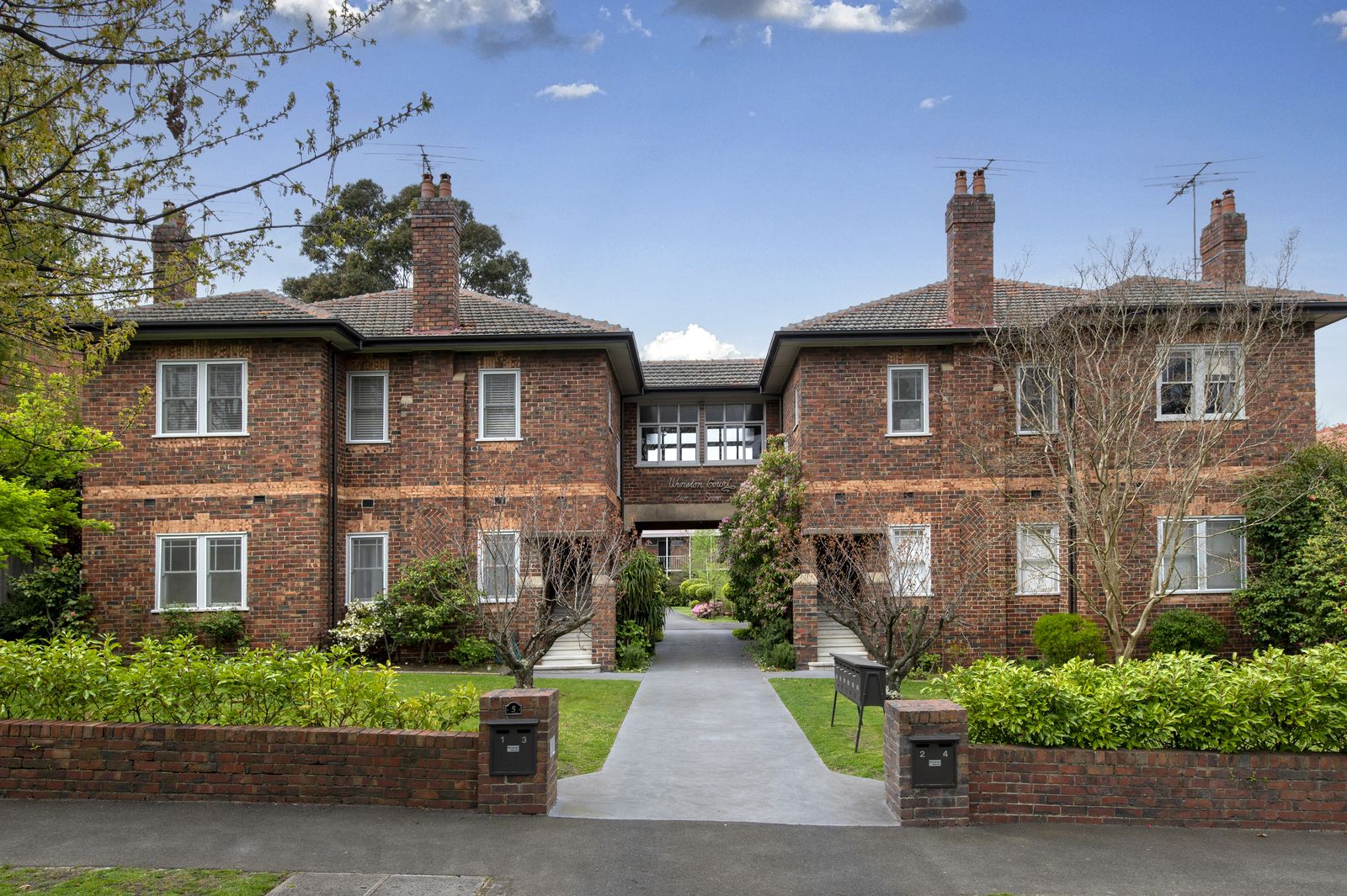 2 bedrooms Apartment / Unit / Flat in 7/5 Fermanagh Road CAMBERWELL VIC, 3124