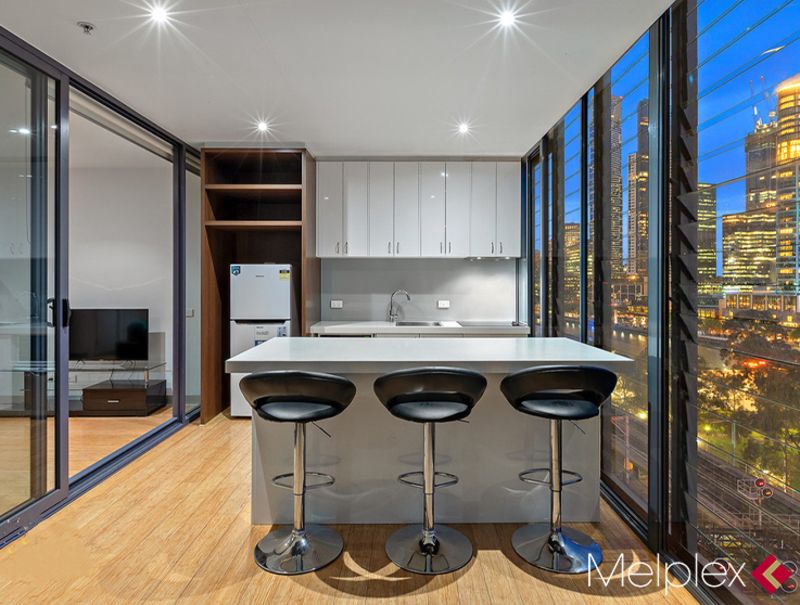 1025/555 Flinders Street, Melbourne VIC 3000, Image 2