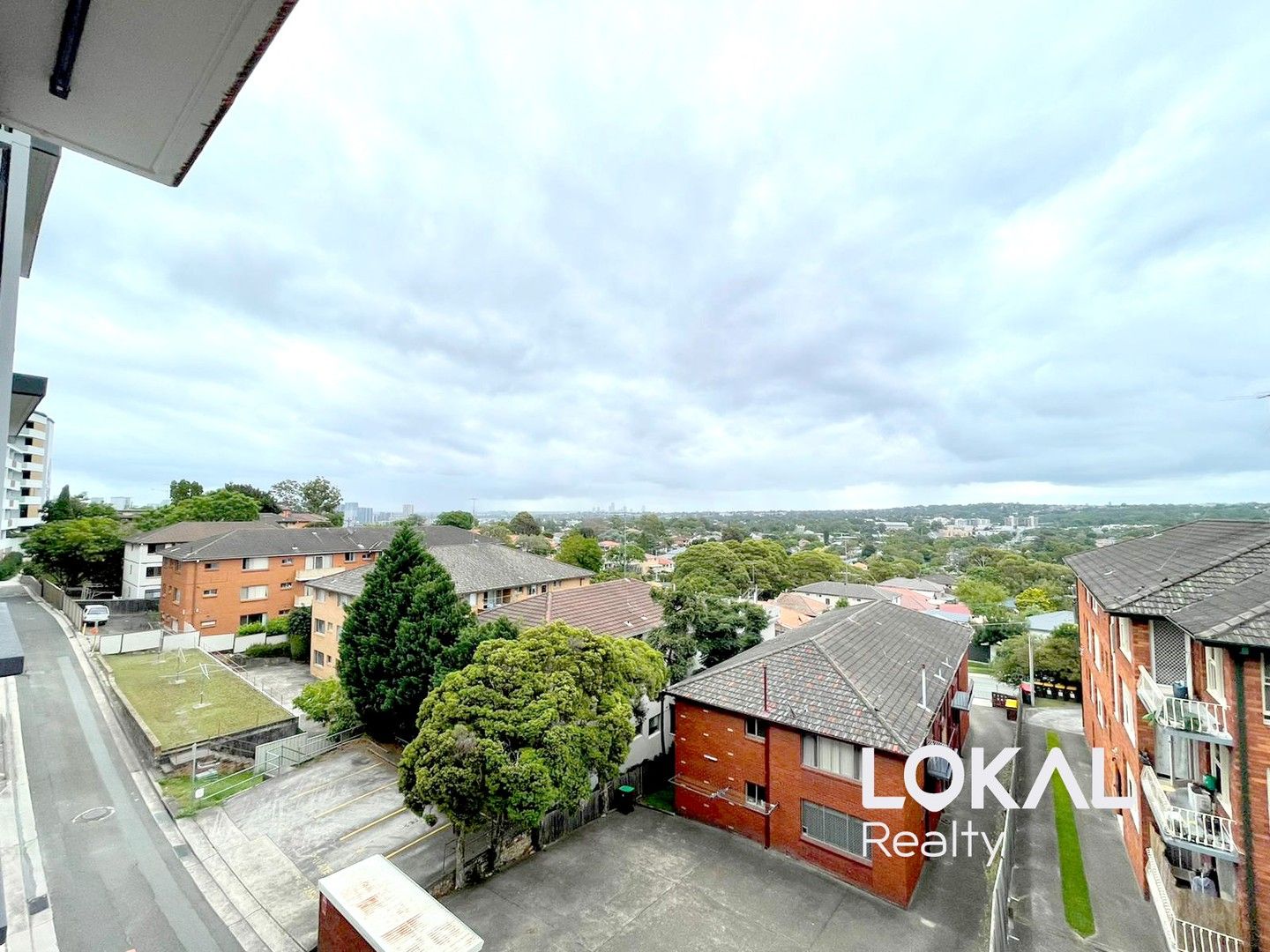 2 bedrooms Apartment / Unit / Flat in 2BED/29 Devlin Street RYDE NSW, 2112