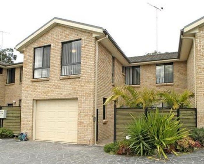 3/1 Needlewood Grove, PADSTOW HEIGHTS NSW 2211, Image 0