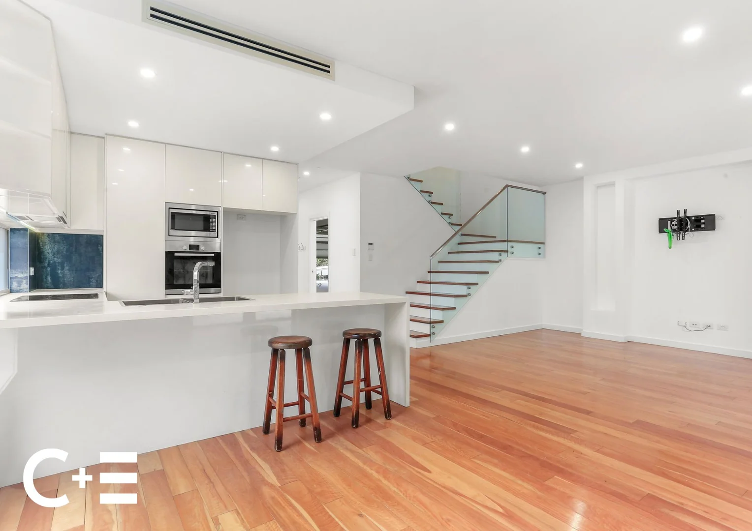 Additional image 3 of 14 Hume Street, Chifley NSW 2036