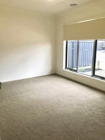 Additional image 6 of 4 Tora Crescent, Fraser Rise VIC 3336