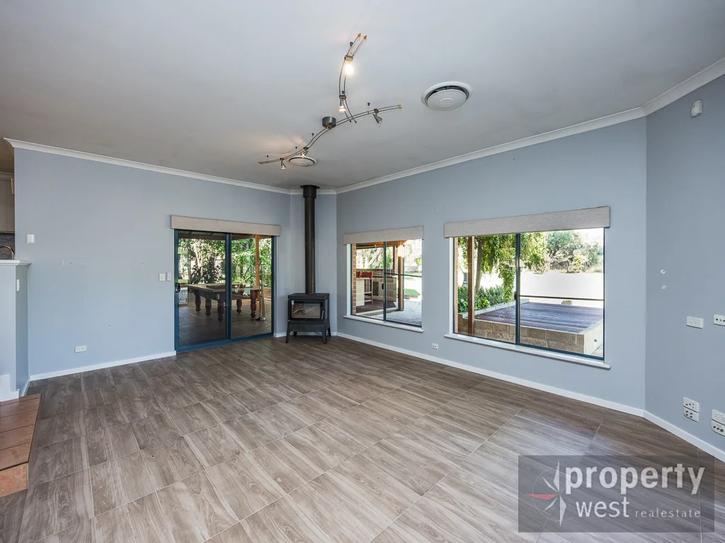 Additional image 10 of 6 Seminara Place, Mariginiup WA 6078