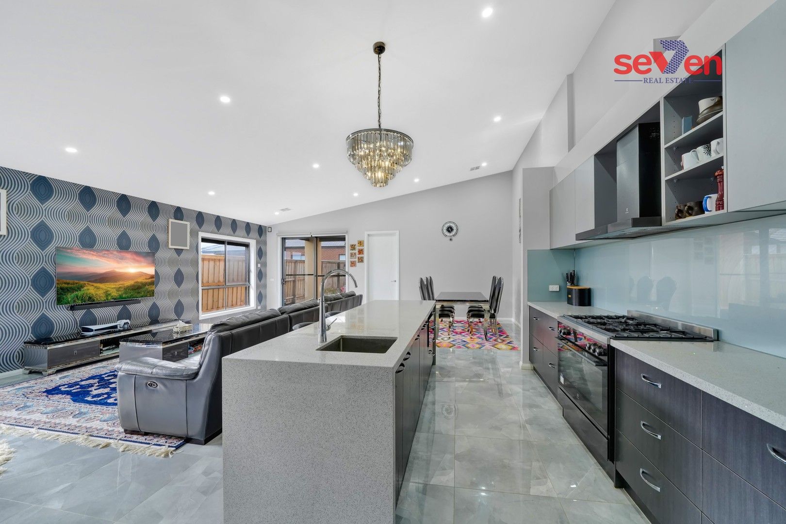 4 bedrooms House in 29 Cornhill Pkwy DONNYBROOK VIC, 3064