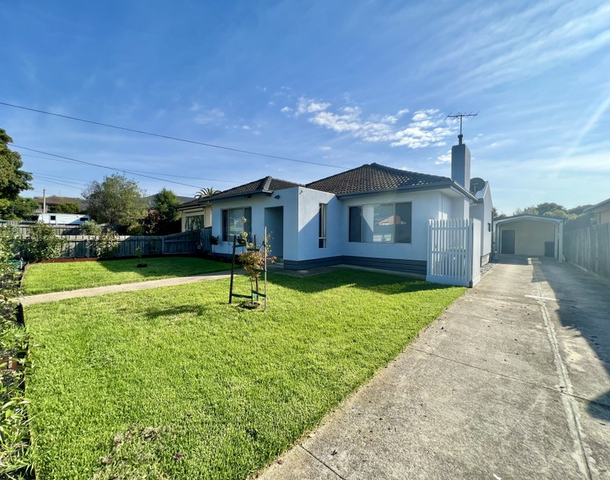 14 Braund Avenue, Bell Post Hill VIC 3215