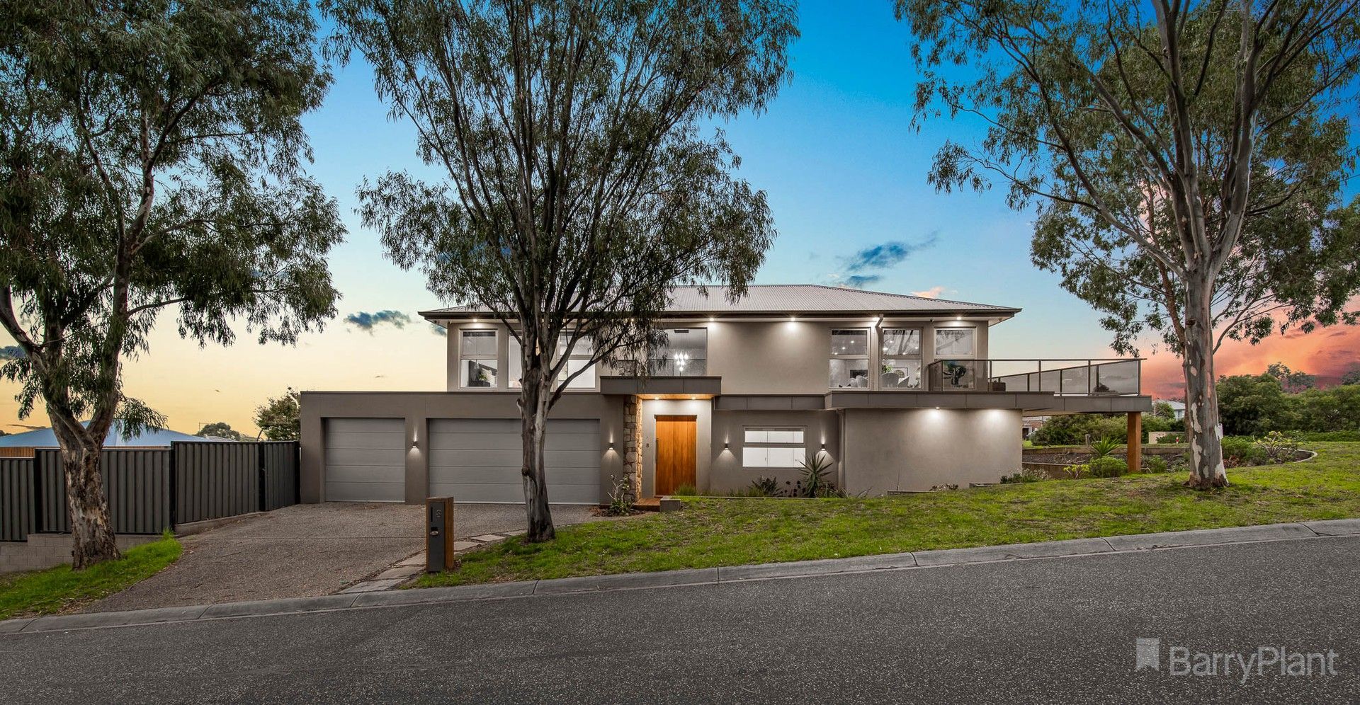 8 Superior Waters, Pakenham VIC 3810, Image 0