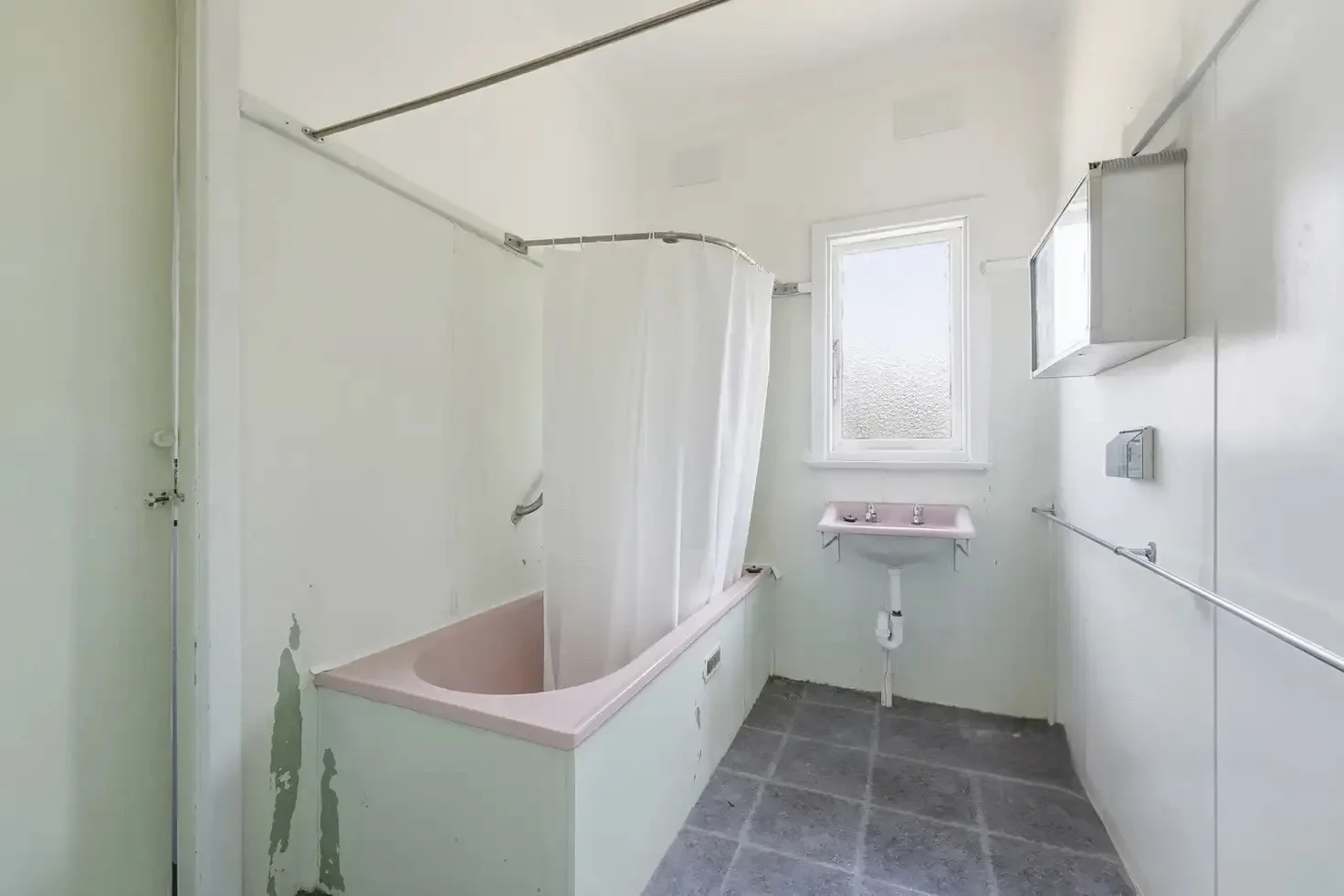 Additional image 5 of 30 Dan Street, Campbelltown NSW 2560