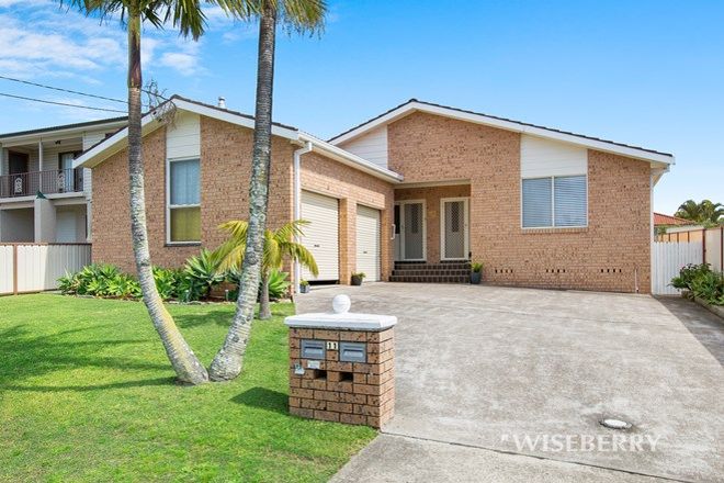 Picture of 1/11 Aldinga Road, GWANDALAN NSW 2259