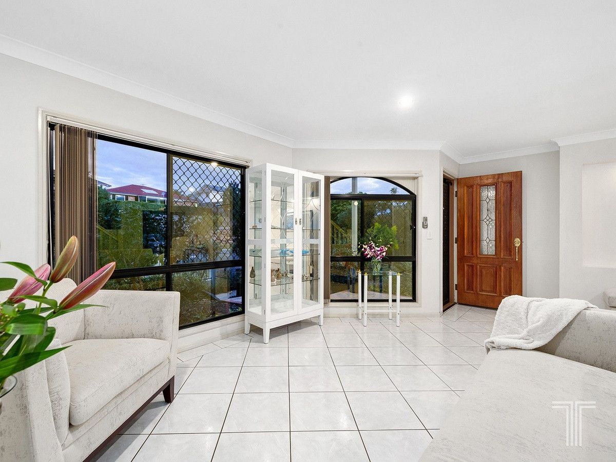 5/12 Greendale Way, Carindale QLD 4152, Image 2