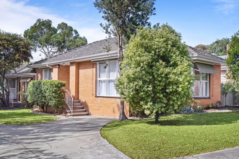 2 bedrooms Apartment / Unit / Flat in 1/51 McCulloch Street NUNAWADING VIC, 3131