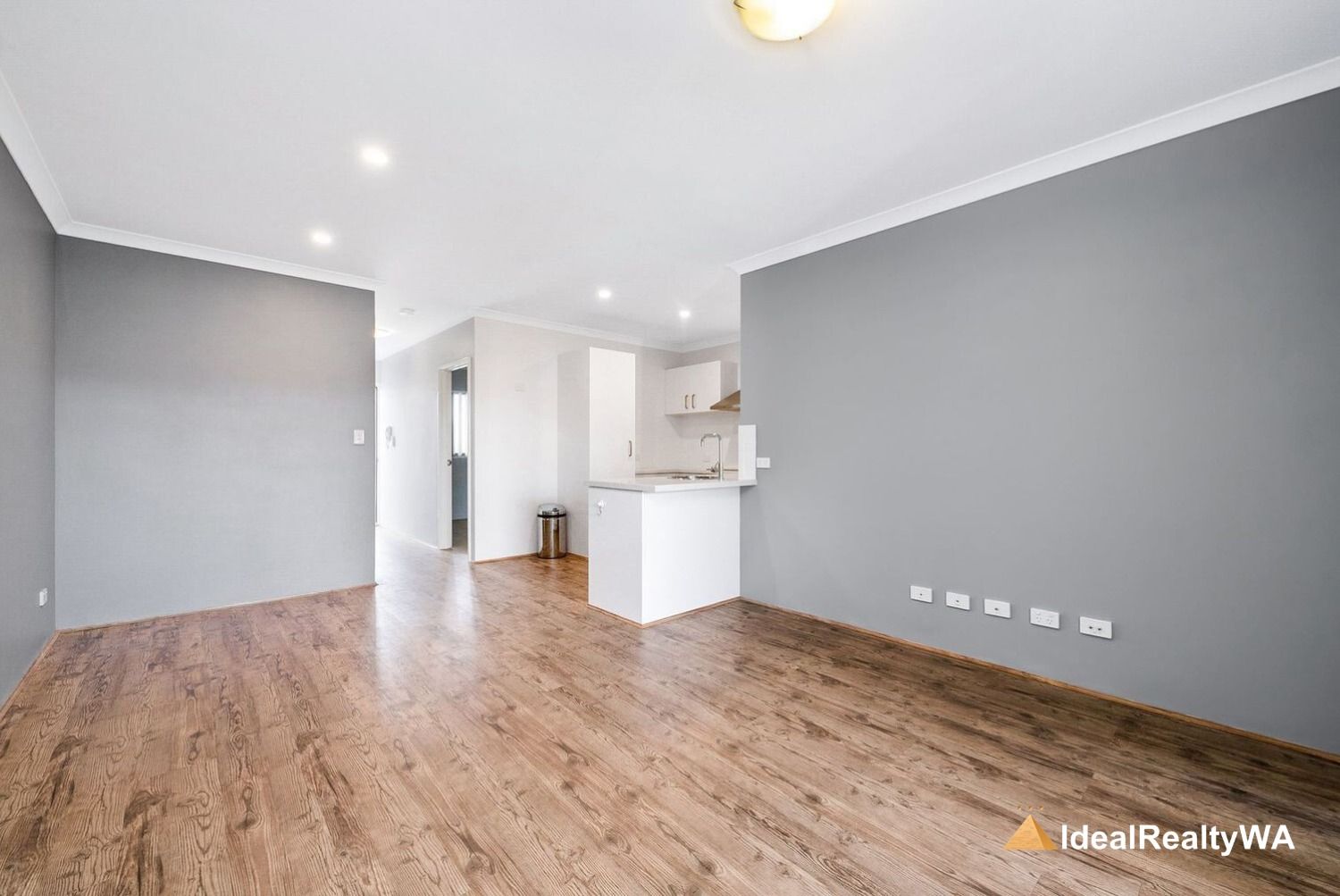 8/3 Ewing Street, Bentley WA 6102, Image 1