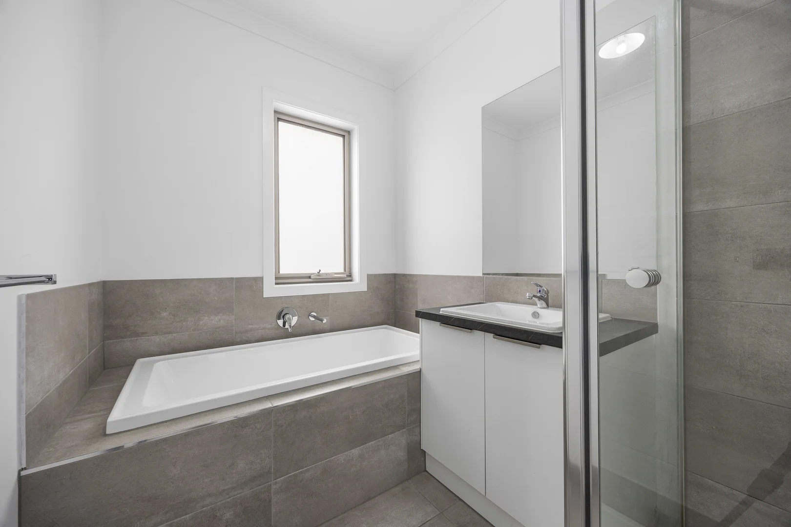 Additional image 8 of 4/15A Kent Street, Sebastopol VIC 3356