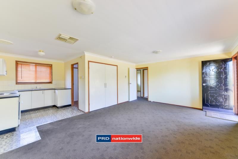 35 Rawson Avenue, Tamworth NSW 2340, Image 2