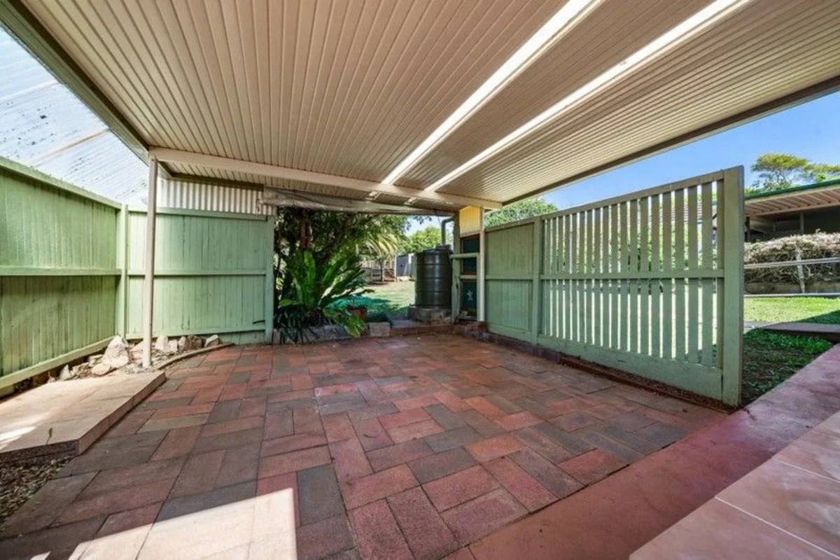 Image 10