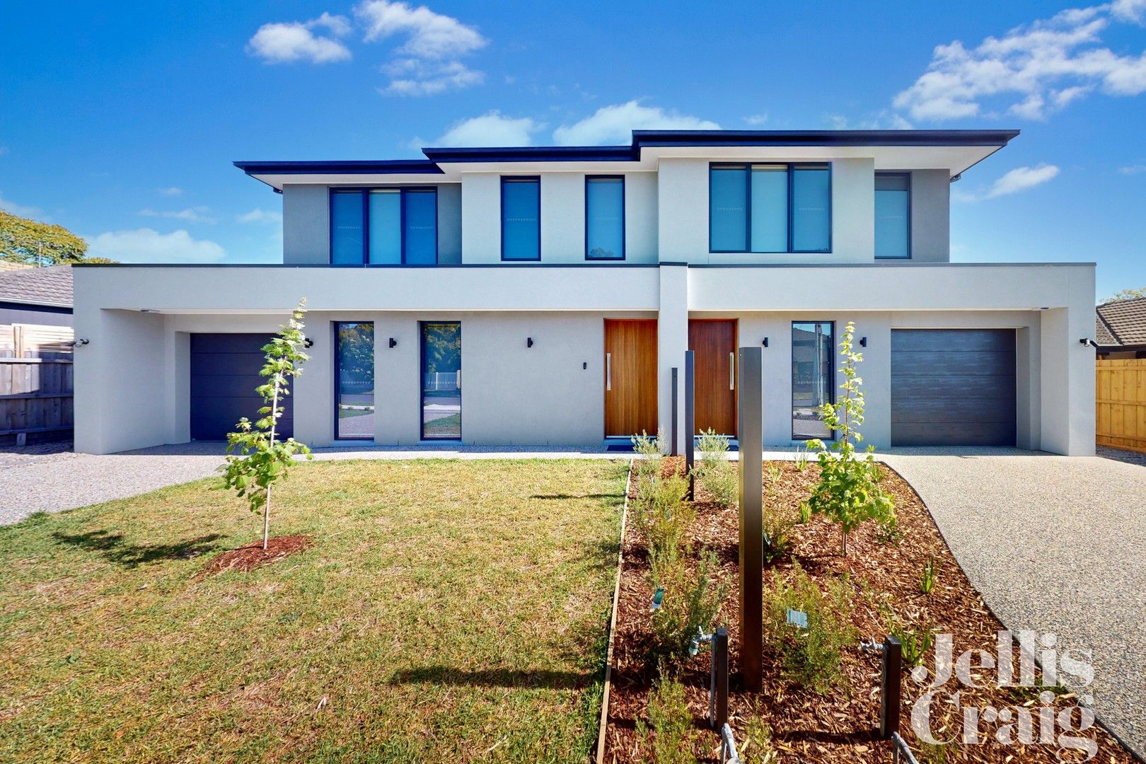 4 bedrooms Townhouse in 18B Noora Avenue BENTLEIGH EAST VIC, 3165