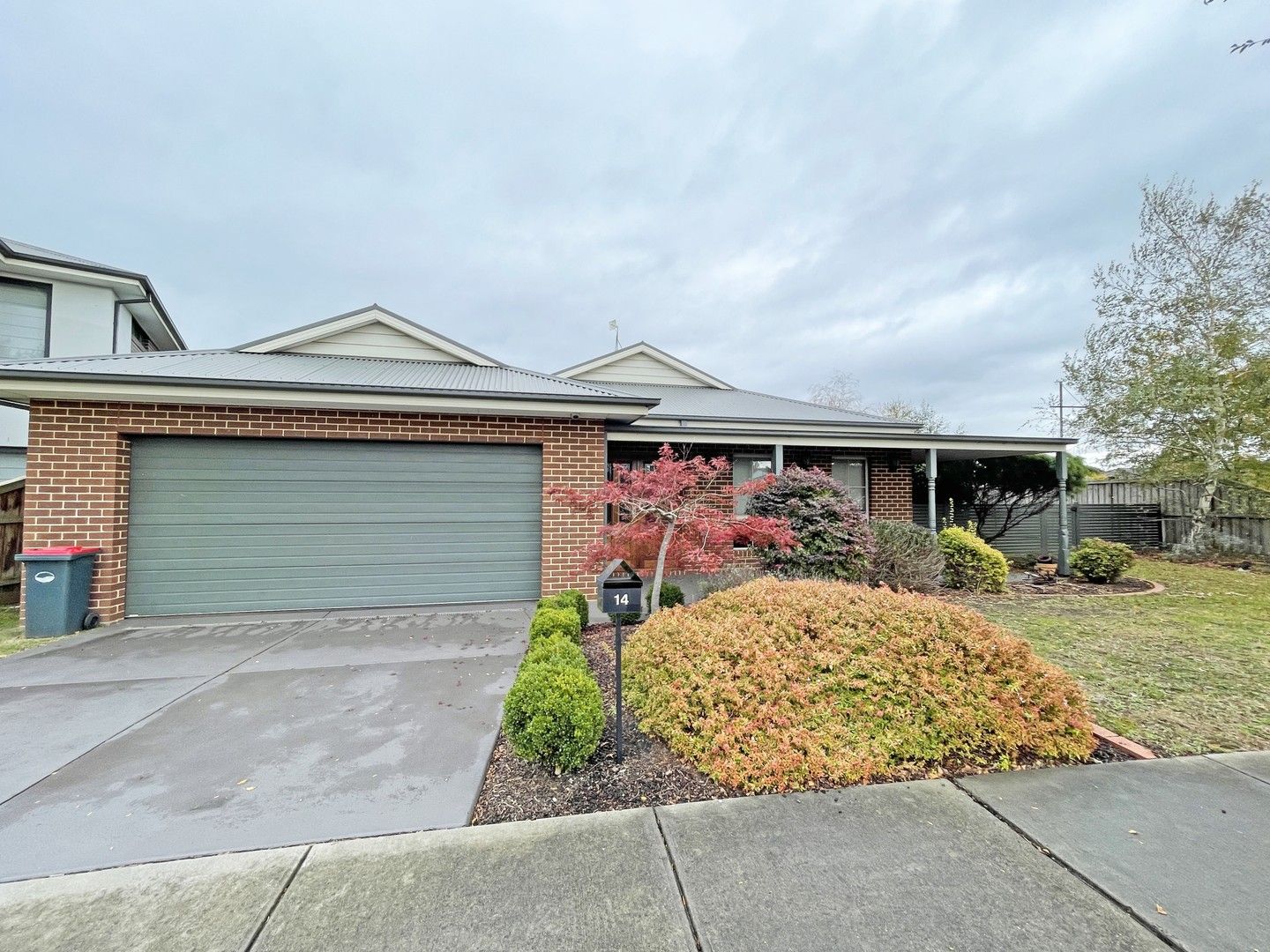 4 bedrooms House in 14 Cedarwood Drive WARRAGUL VIC, 3820