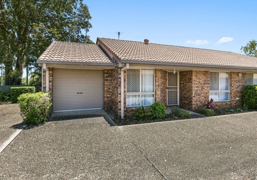 2 bedrooms Apartment / Unit / Flat in 1/312 REDBANK PLAINS ROAD BELLBIRD PARK QLD, 4300