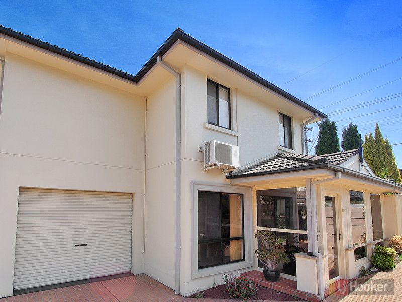 1a/112 Betts Road, Woodpark NSW 2164, Image 0