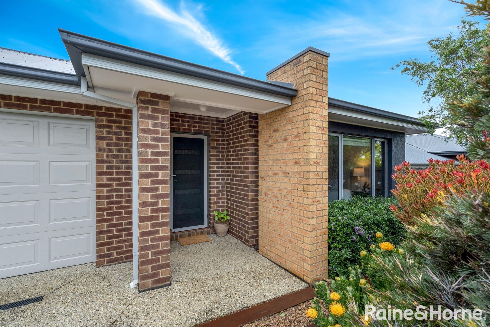 12 Tuxedo Drive, Gisborne VIC 3437, Image 2