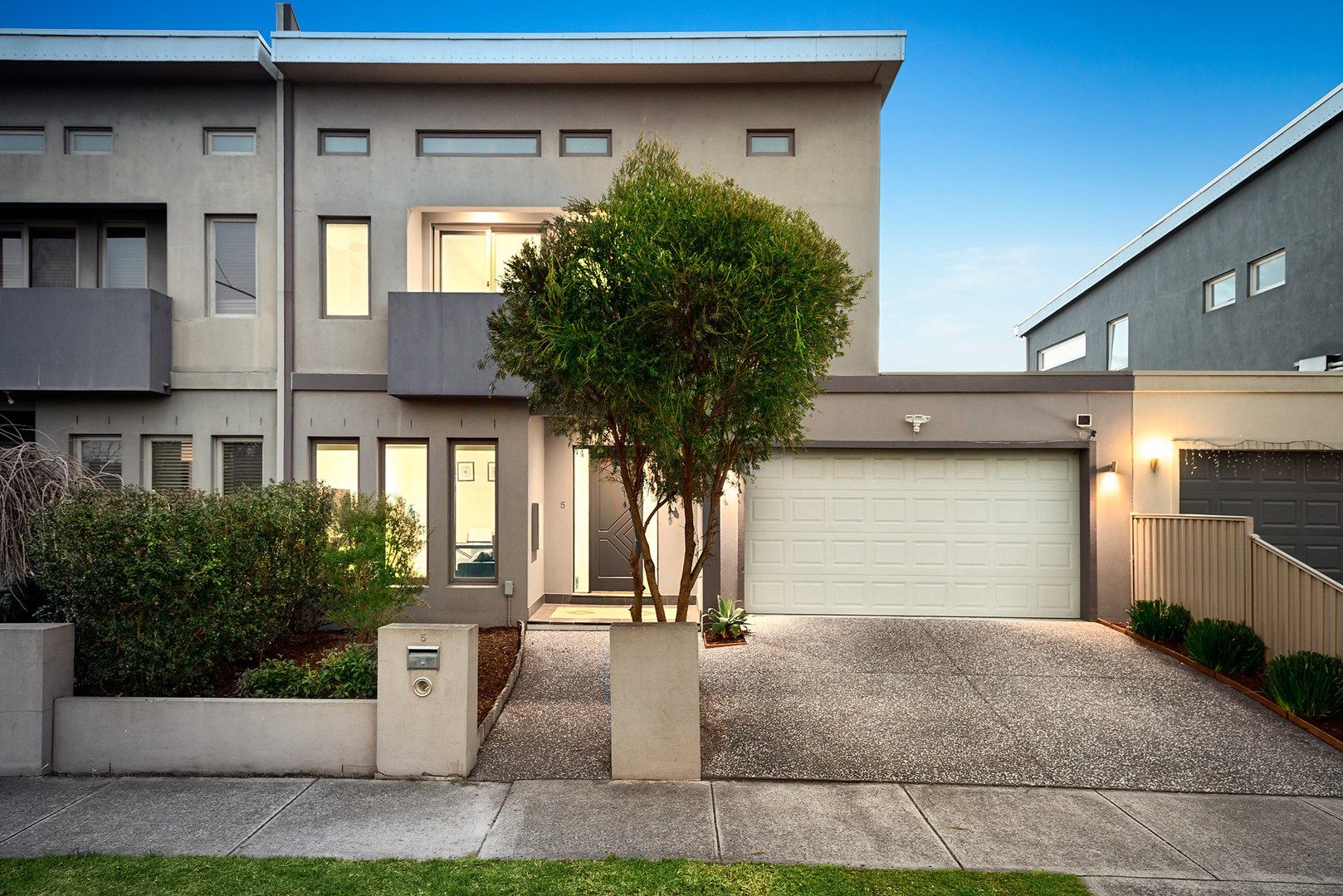 5 Treeby Boulevard, Mordialloc VIC 3195, Image 0