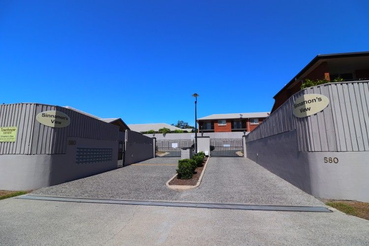 2 bedrooms Townhouse in 21/580 Seventeen Mile Rocks Road SINNAMON PARK QLD, 4073
