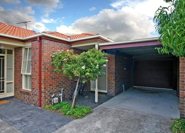 4/8 Girdwood Avenue, Carnegie VIC 3163