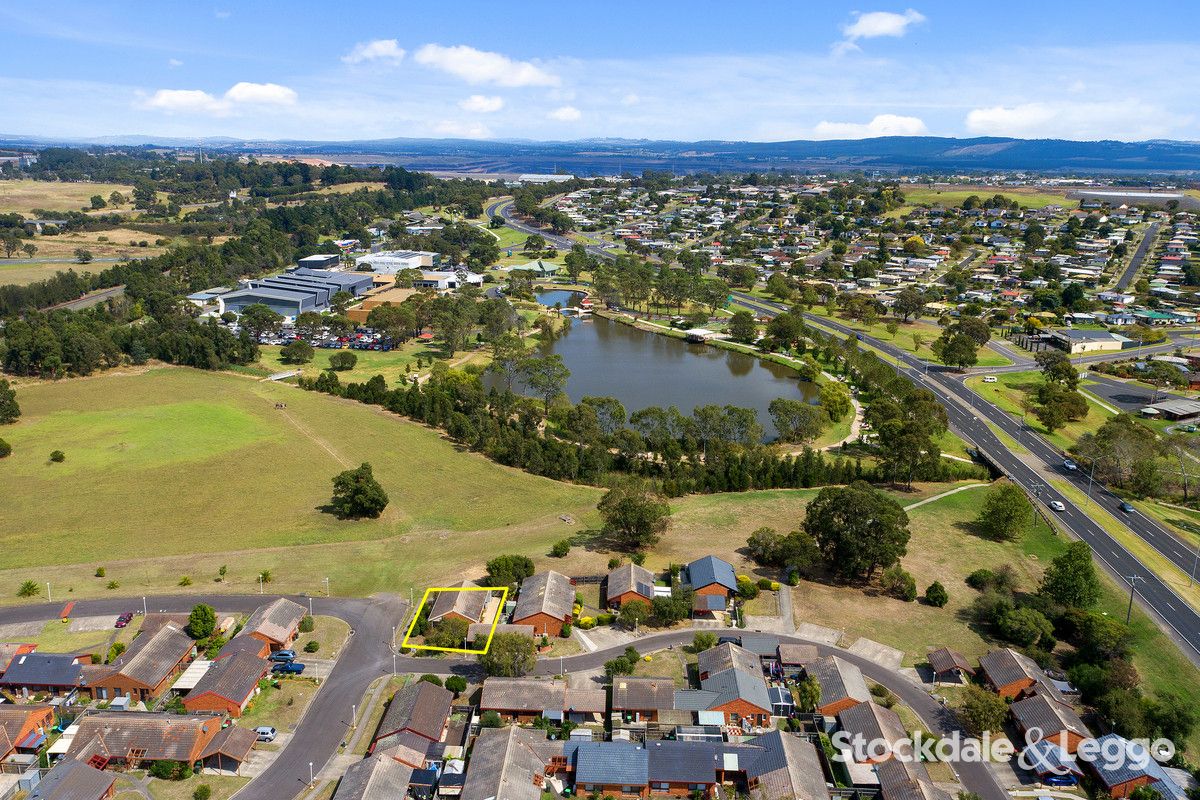 2 bedrooms Townhouse in 57 West Vale Drive MORWELL VIC, 3840