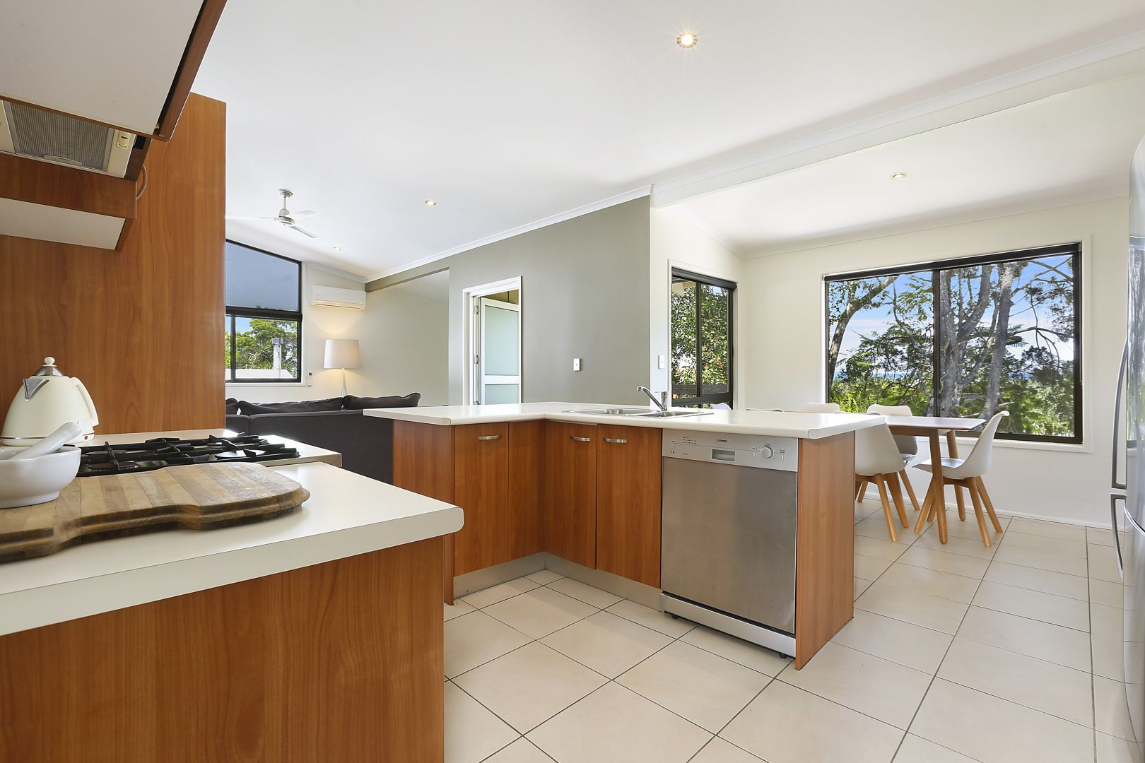 232 Edwards Street, Sunshine Beach QLD 4567, Image 2