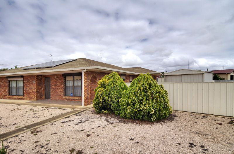 18 Victoria Street, Wallaroo SA 5556, Image 2