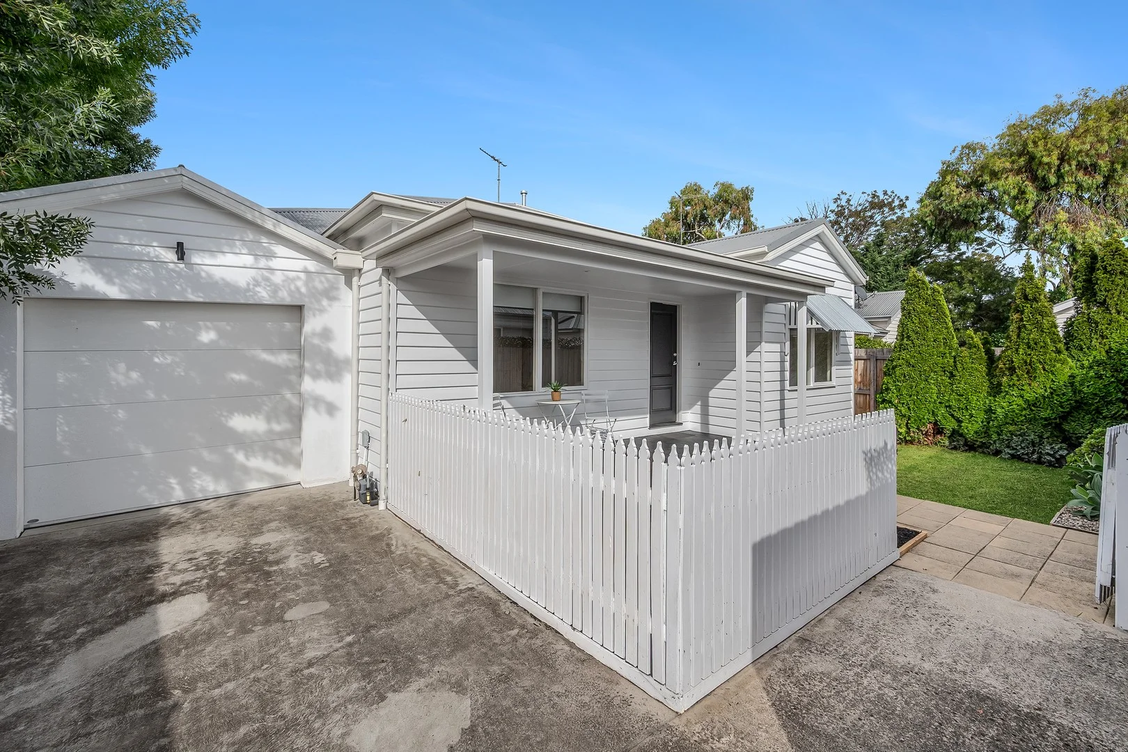 11B Addis Street, Geelong West VIC 3218