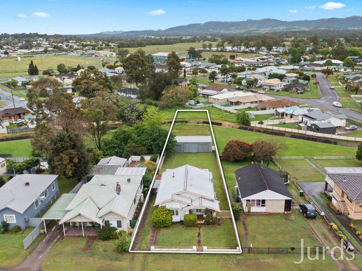 2 bedrooms House in 23 Mills Crescent CESSNOCK NSW, 2325