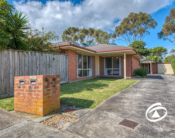 1/13A Templeton Crescent, Pakenham VIC 3810