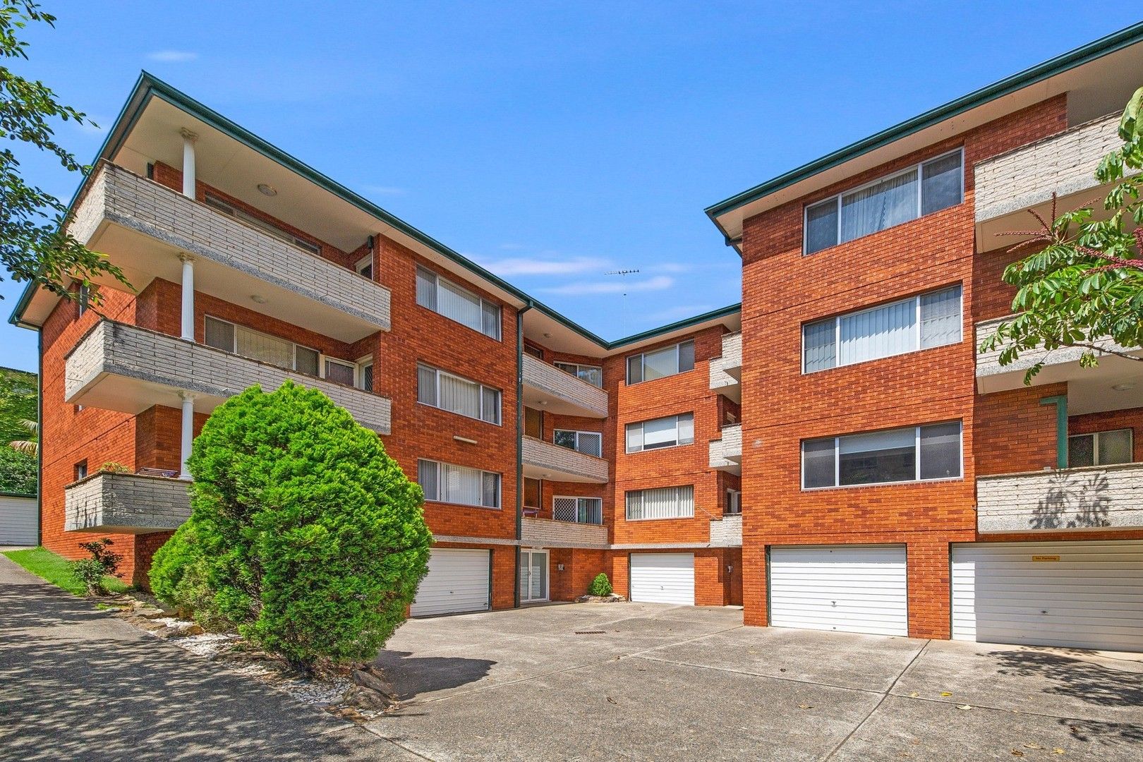 2 bedrooms Apartment / Unit / Flat in 3/20-22 Lancelot Street ALLAWAH NSW, 2218