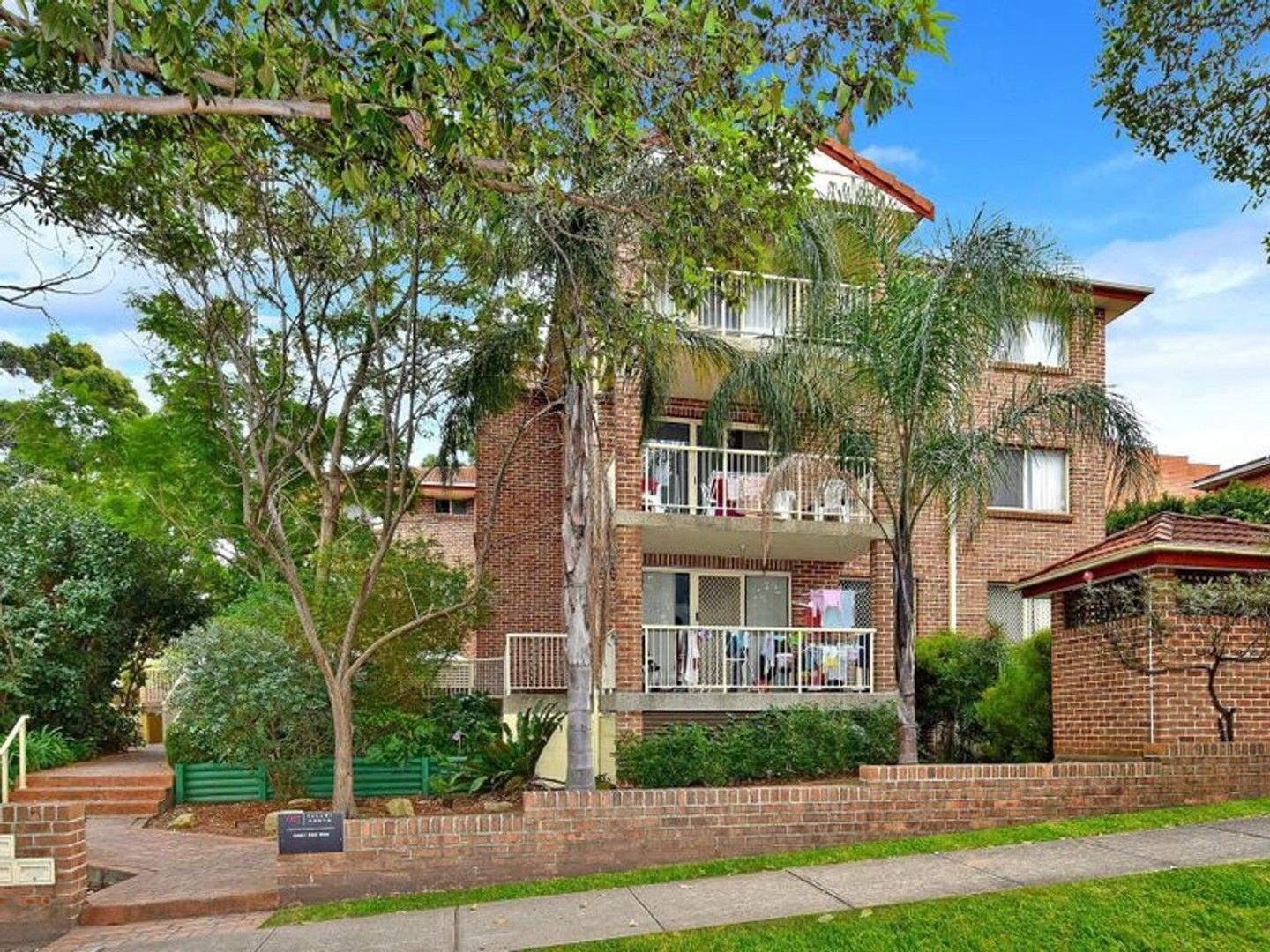 2 bedrooms Apartment / Unit / Flat in 68-70 Reynolds Avenue BANKSTOWN NSW, 2200