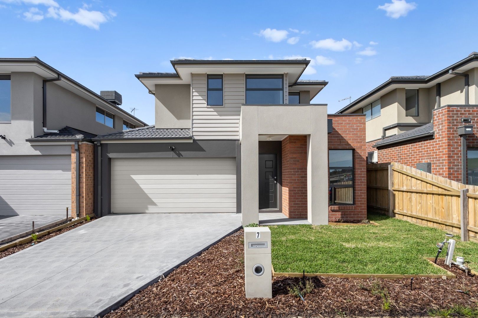 4 bedrooms House in 7 Cavender Street MERNDA VIC, 3754