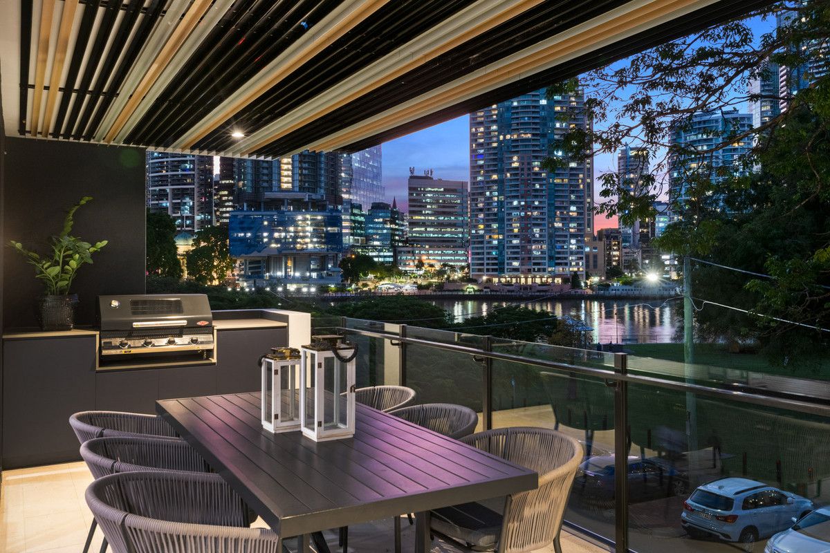 302/75 Main Street, Kangaroo Point QLD 4169, Image 2