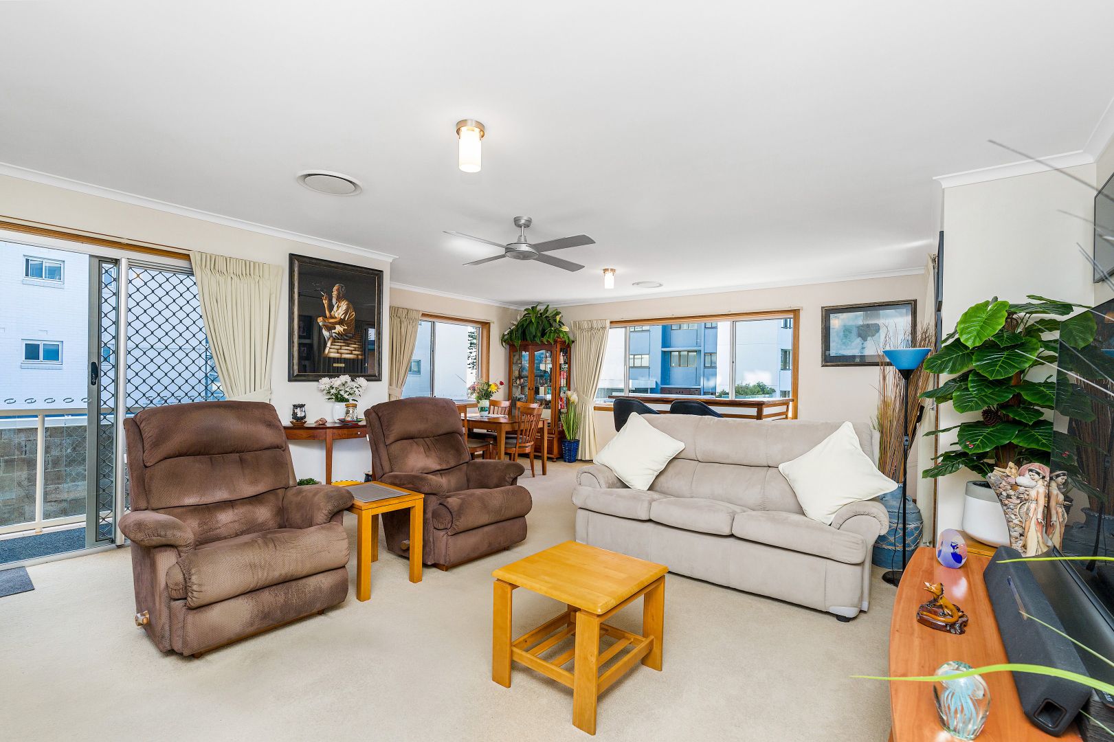 5/43 Eden Avenue, Rainbow Bay QLD 4225, Image 2