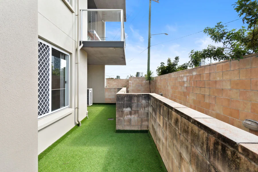 Additional image 3 of 109B/96-106 High Street, Southport QLD 4215