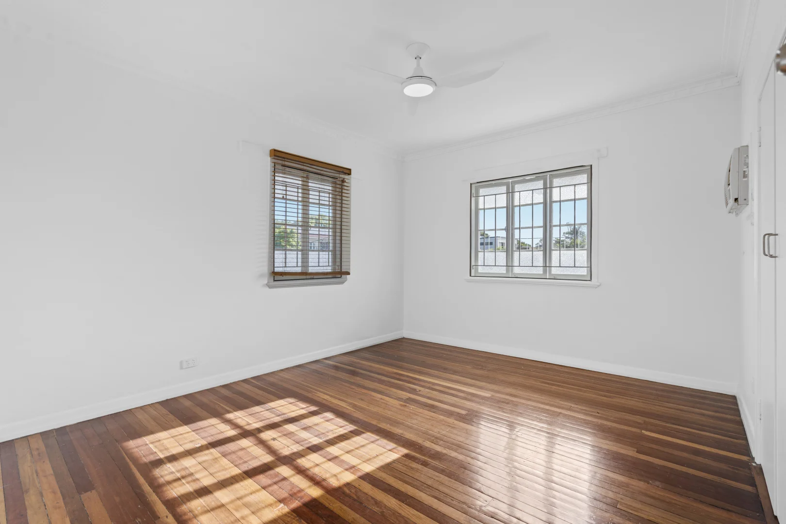 Additional image 6 of 6 Newcastle Street, Fairfield QLD 4103