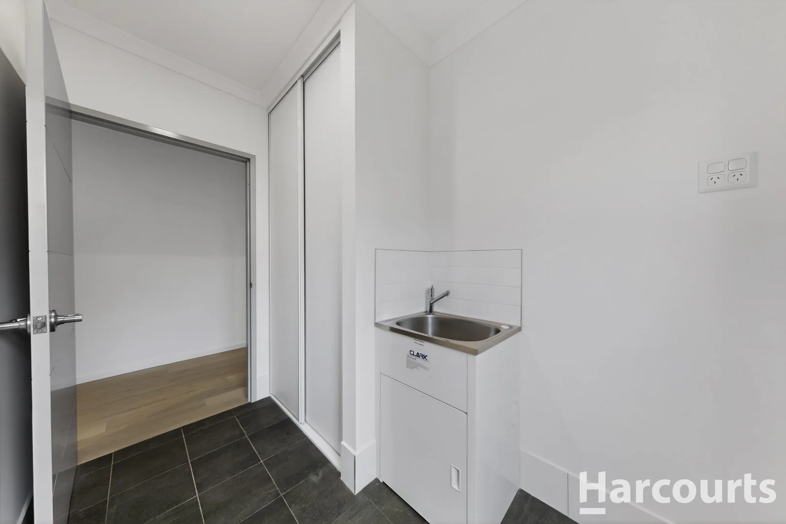 Additional image 13 of 3b Geranium Drive, Sinagra WA 6065