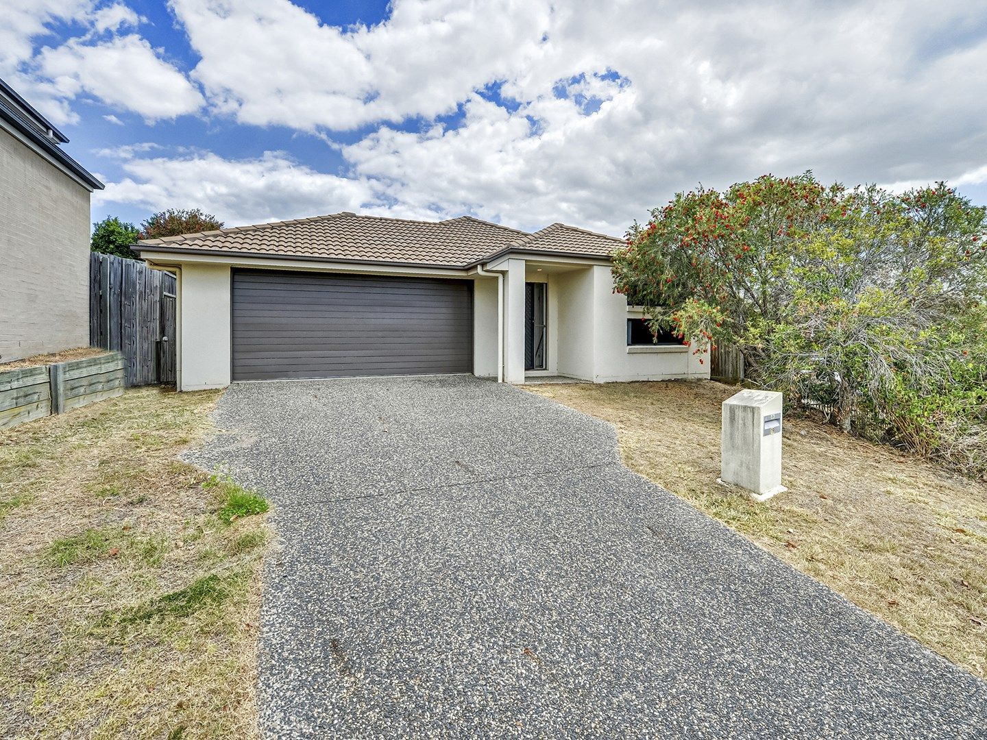 19 Hyde Ave, Springfield Lakes QLD 4300, Image 0