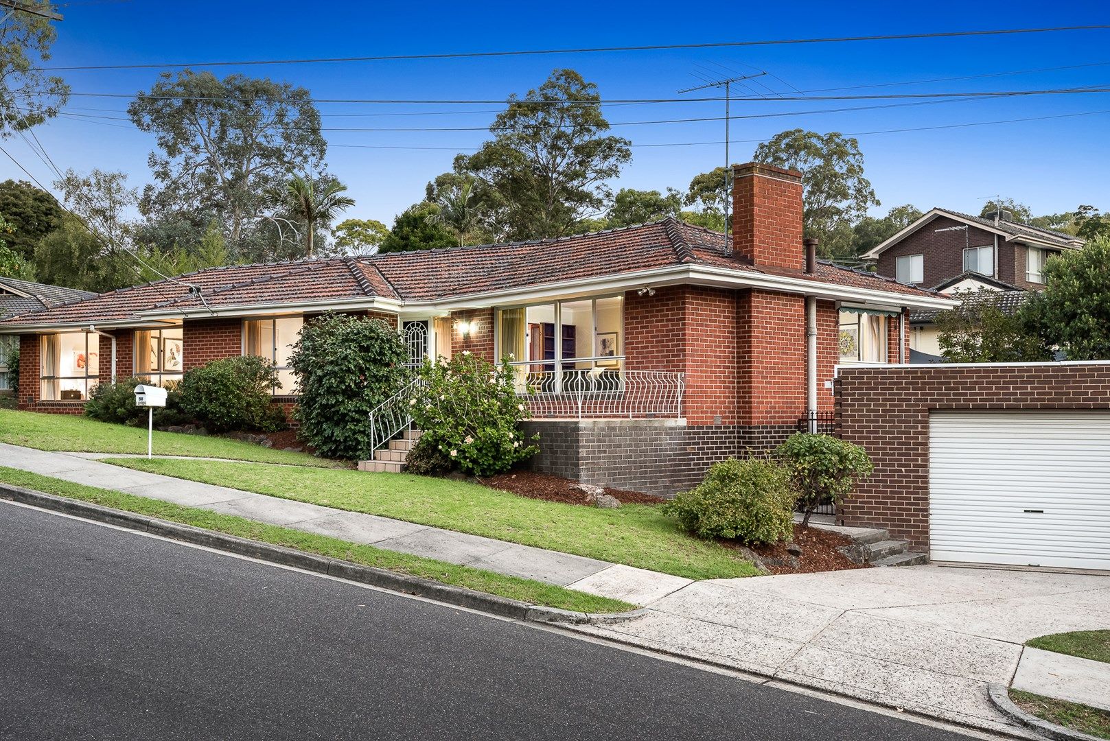 1 Byron Avenue, Lower Plenty Property History & Address Research Domain